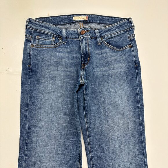 Levi's 545 Low Bootcut Women's size 6 Medium Wash Blue Denim Jeans - Picture 2 of 5